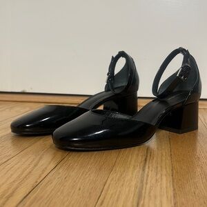 Reformation Black Mallory Closed Toe Heel Size 6